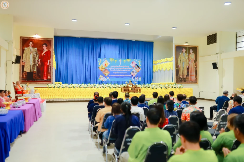 รดน้ำดำหัวนายอำเภอ-349.jpg_1745149047.webp